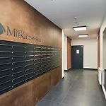 아파트 Dmowskiego Kepa Mieszczanska By Renters *