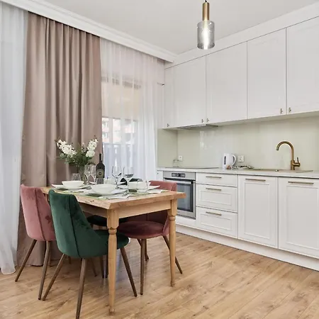 아파트 Dmowskiego Kepa Mieszczanska By Renters 브로츠와프