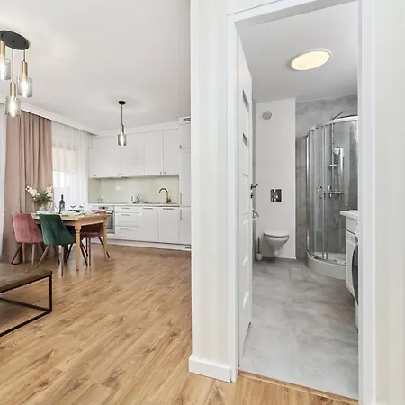 Dmowskiego Kepa Mieszczanska By Renters * 브로츠와프