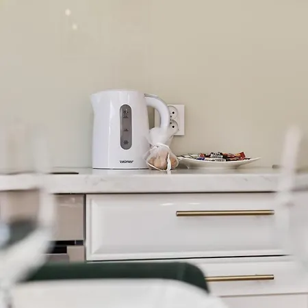 Dmowskiego Kepa Mieszczanska By Renters * Breslavia