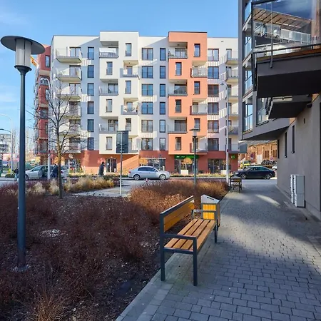 아파트 Dmowskiego Kepa Mieszczanska By Renters