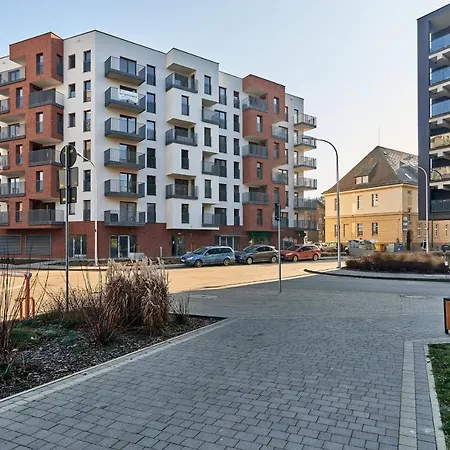 Dmowskiego Kepa Mieszczanska By Renters Wrocław