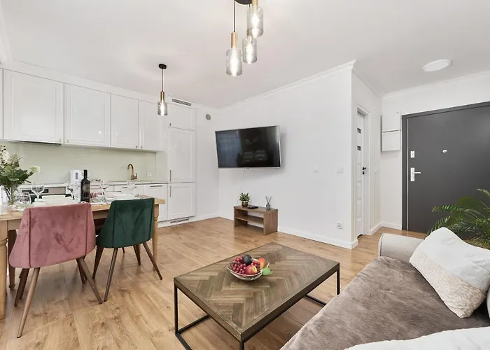 Dmowskiego Kepa Mieszczanska By Renters * فروتسواف